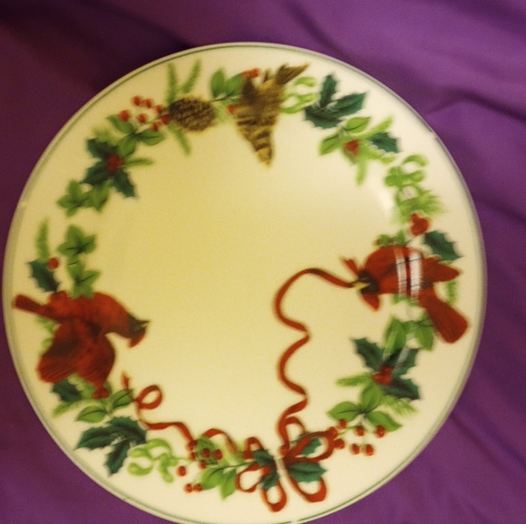 Christmas Royal Norfolk Plate - Picture 2 of 3